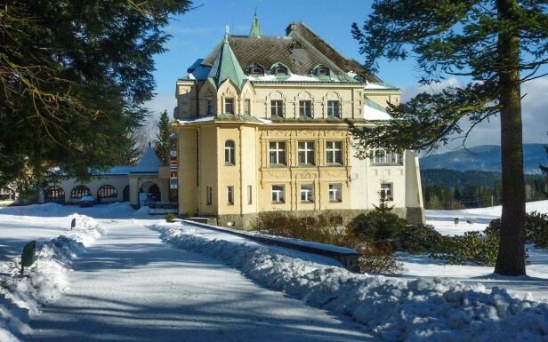 Kramárov zámok - Hotel Vetrov***, Jizerské hory a Krkonoše