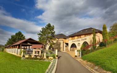 Vinné sklepy Skalák, Skalka u Ježova, Slovácko