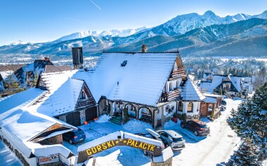 Poľské Tatry pri Zakopanom: Komplex Górski Pałacyk *** s raňajkami/polpenziou a zľavou na termálne kúpele