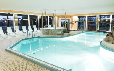 Rakúsko pri Neziderskom jazere: Hotel Wende Neusiedl **** s polpenziou, wellness a kartou Burgenland Card 