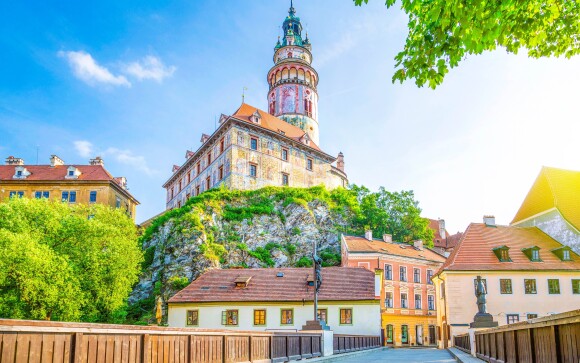 Český Krumlov je nádherné mesto s bohatou históriou