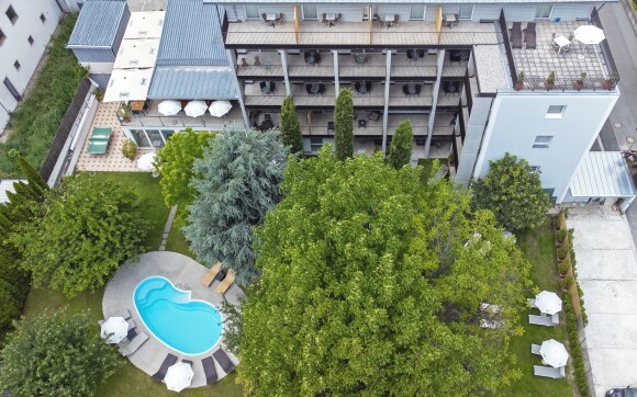 Vonkajší bazén, Parkhotel Zur Linde ****, Schlanders