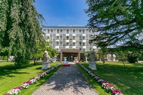 Vstup do hotela, Quisisana Hotel Terme & Beauty Farm ****, Abano Terme, Taliansko