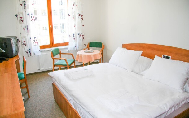 Izby, Lázeňský Hotel PARK ****, Poděbrady