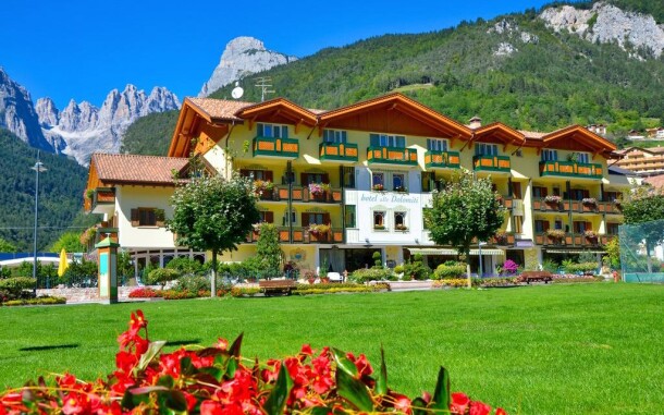 Hotel alle Dolomiti **** pri jazere Molveno, Taliansko