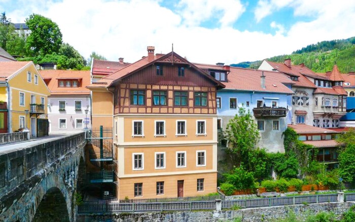 Appartement zur Brücke ***