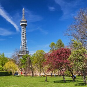 Petřín a Petřínska rozhľadňa