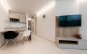 Jednoizbový apartmán na prízemí s terasou, Joel Hotel ****, Novalja, Chorvátsko